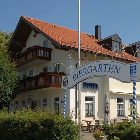 Neu Wirt Hotel Garni 3*
